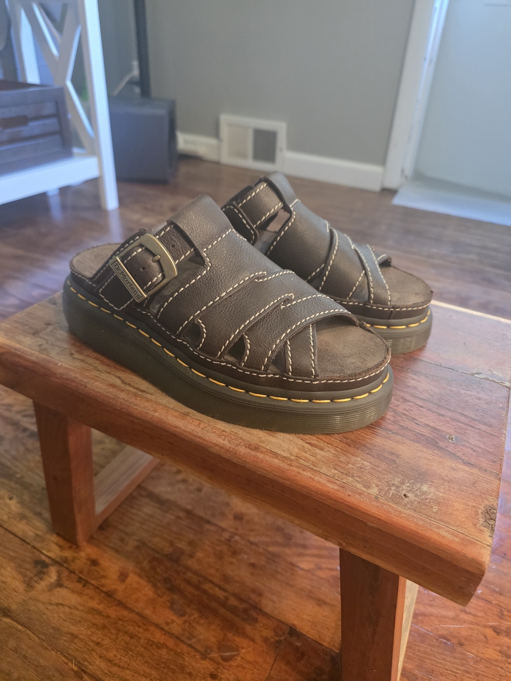 Dr. Martens Maxxy Slide Rogue Leather 'Brown'
